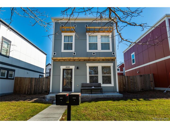 Property Photo:  2931 N Williams St  CO 80205 