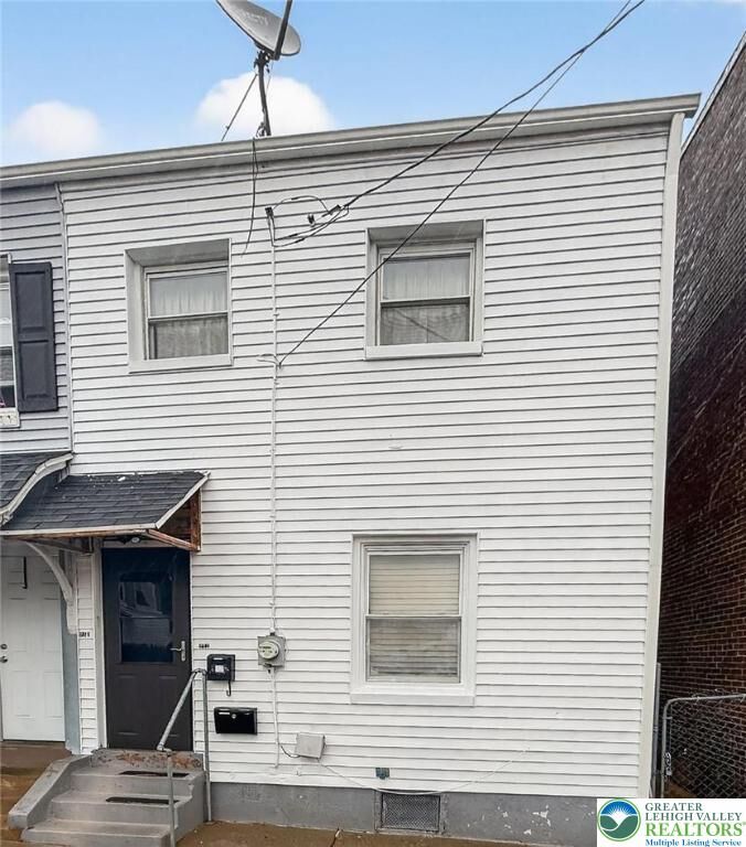 Property Photo:  217 N Grant Street  PA 18102