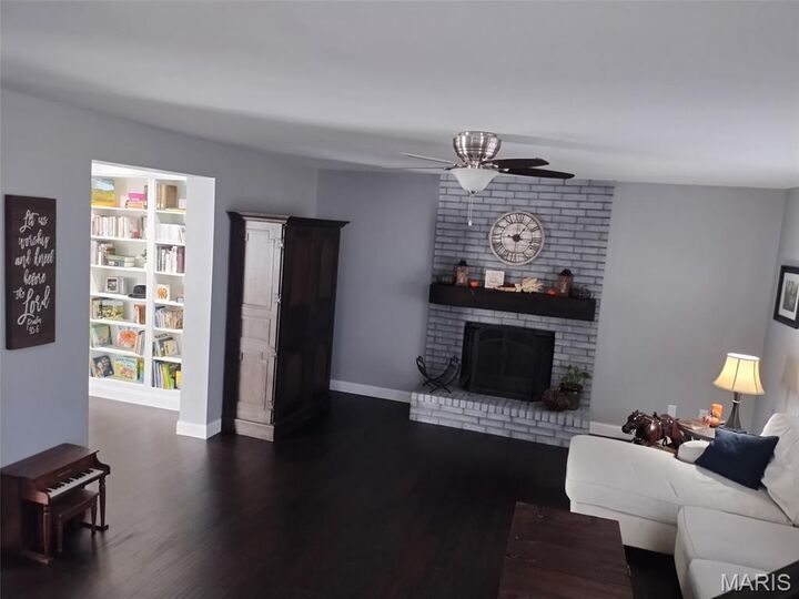 Property Photo:  7373 Little Oaks Drive  MO 63368