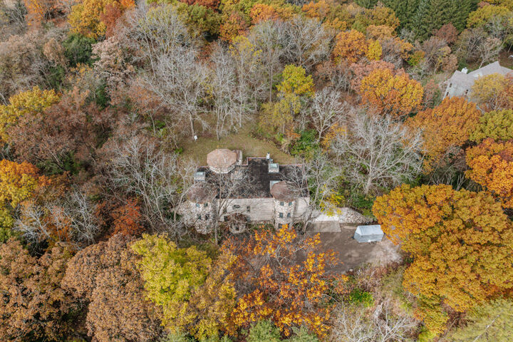 Property Photo: W332s3781 Lilac Ct WI 53118