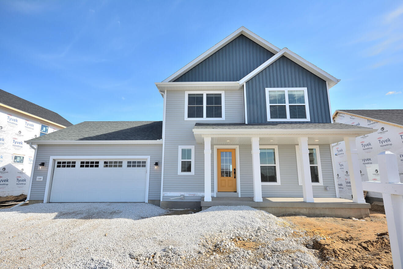 Property Photo:  1187 Arrowood Cir W  WI 53066 