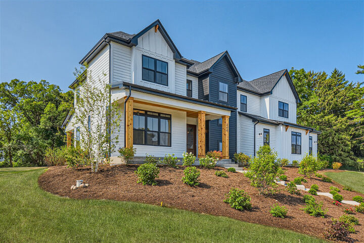 Property Photo: 8 Alexandra Drive IL 60048