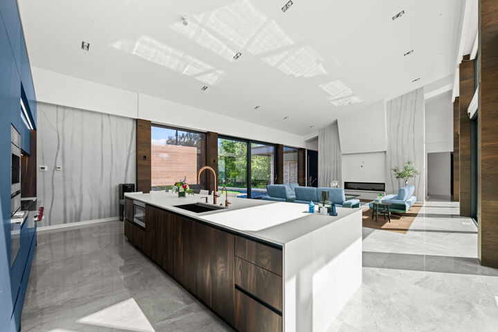 711 Becker Road  Glenview IL 60025 photo