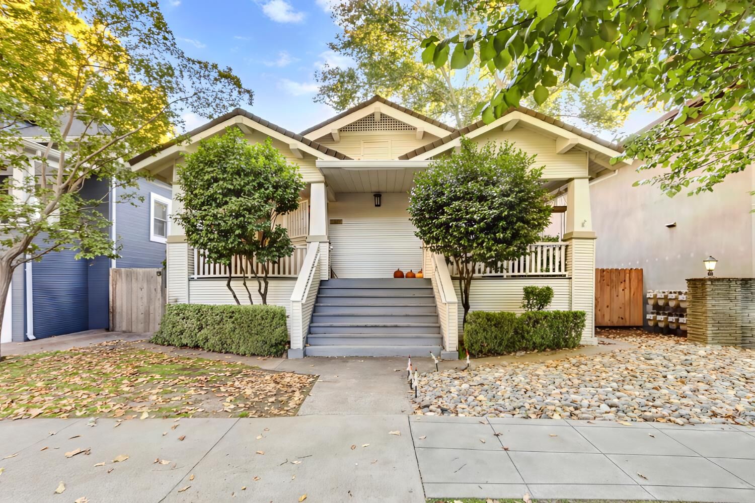 Property Photo: 2320 F Street CA 95816