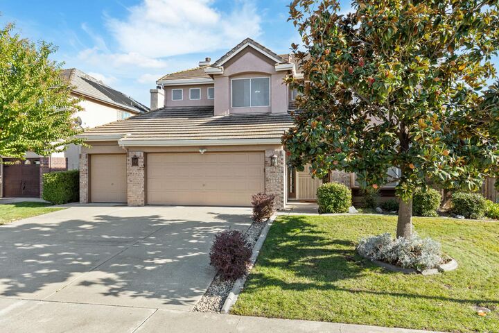 Property Photo:  5527 Tripp Way  CA 95765 