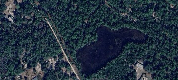 Property Photo:  105 Brierly Street  FL 32139 