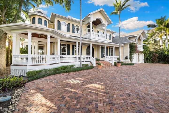 Property Photo:  2170 Marina Drive  FL 34102 