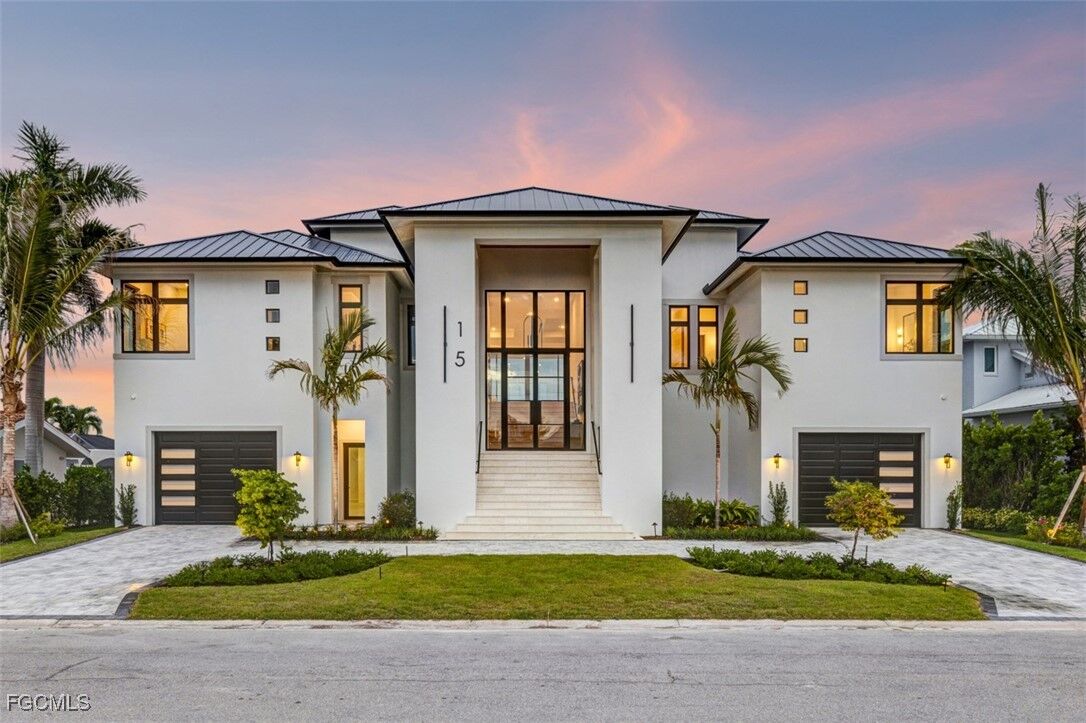 Property Photo:  15 Bayview Boulevard  FL 33931 