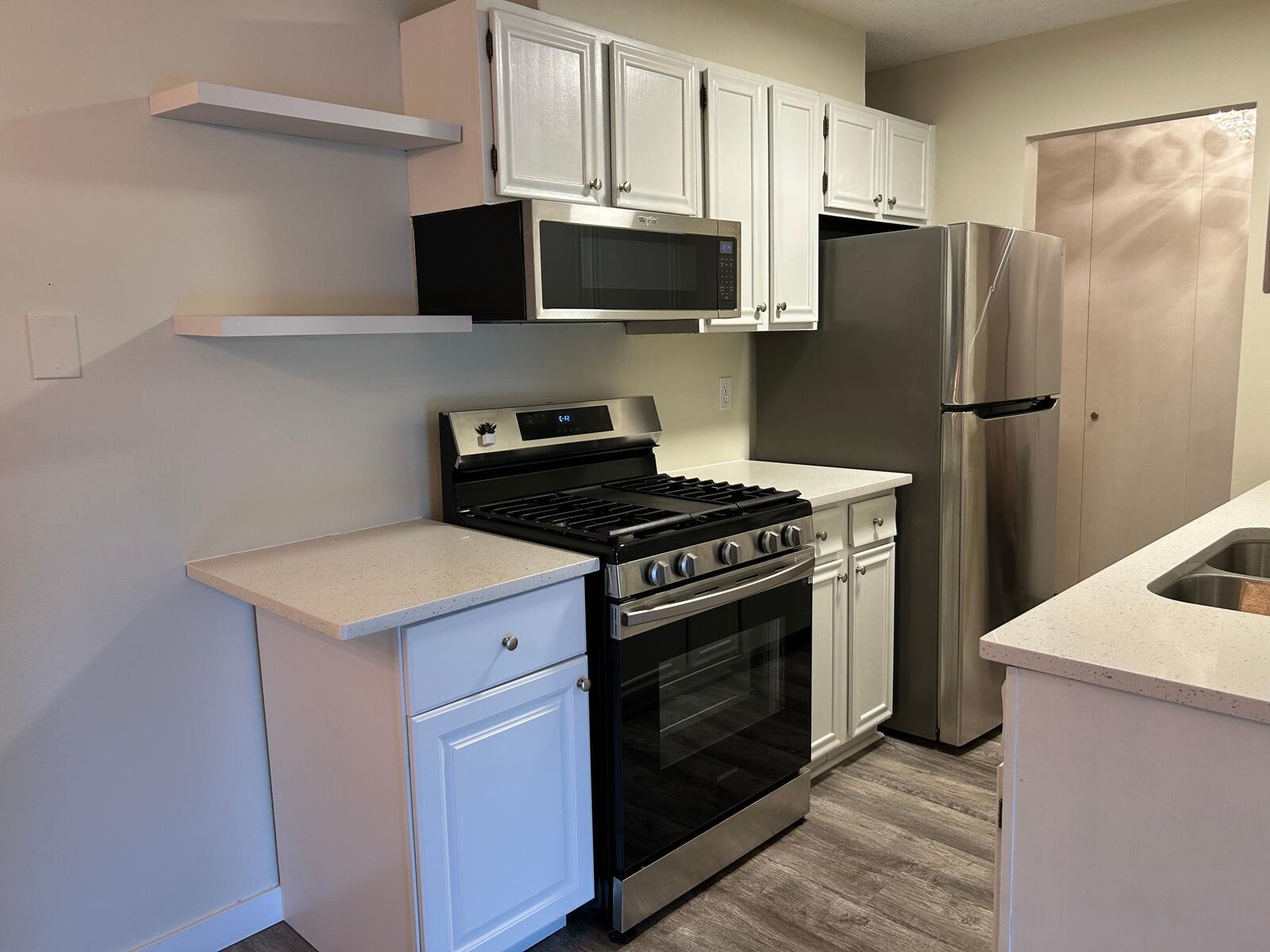 Property Photo:  4820 Park Commons Drive 234  MN 55416 