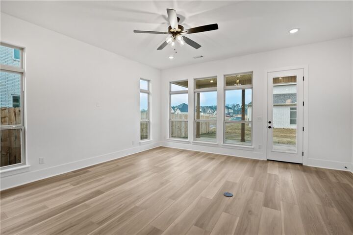 Property Photo:  411 Fox Trail  AR 72762 
