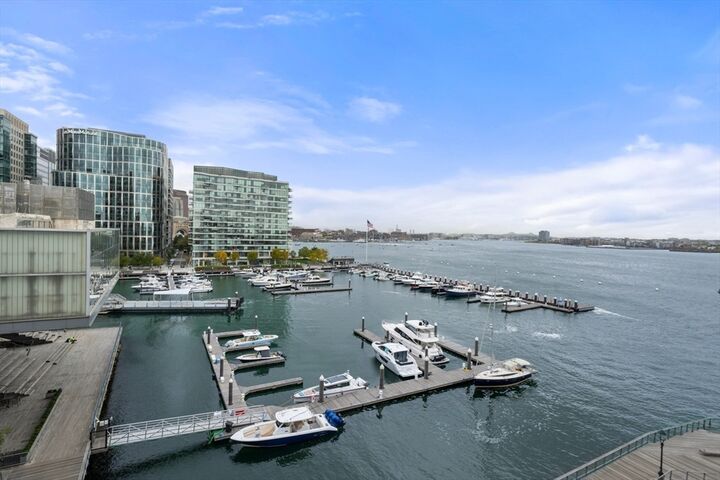 Property Photo:  300 Pier 4 Blvd 7G  MA 02210