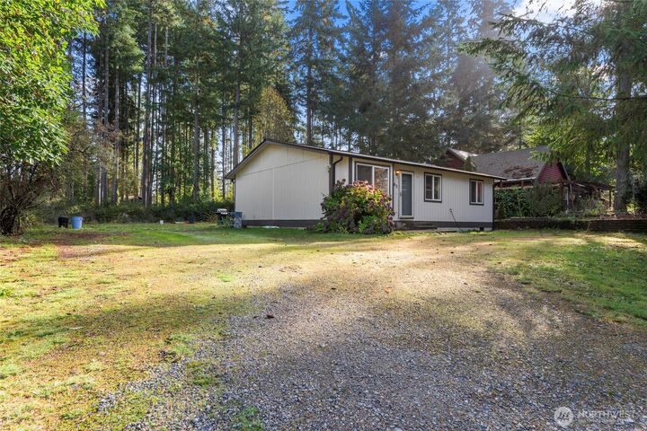 Property Photo:  2303  197th Avenue SW  WA 98349 