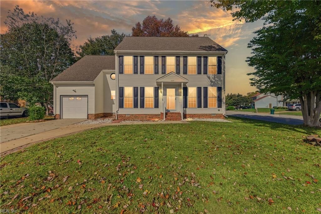 Property Photo:  207 Ford Ct  VA 23608