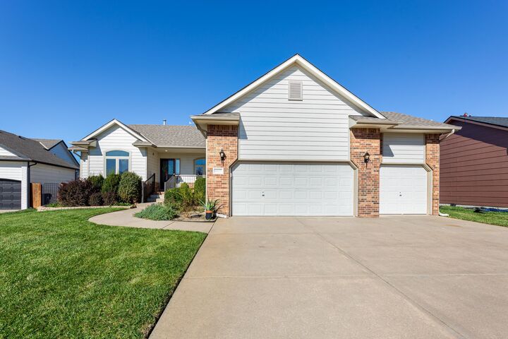 8117 E Old Mill Ct  Wichita KS 67226 photo