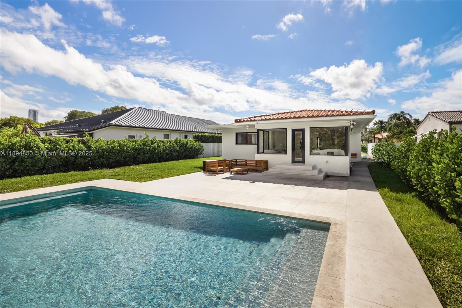 Property Photo:  615 SW 21st Rd  FL 33129