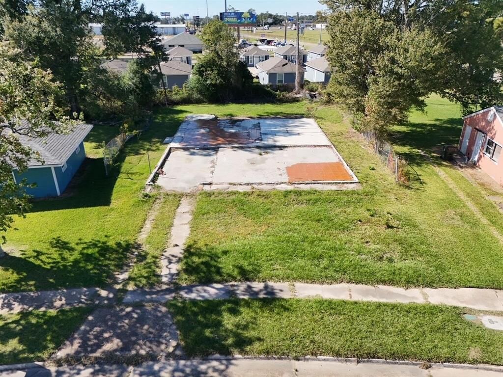 Property Photo:  3416 W Roosevelt St Street W  LA 70607 