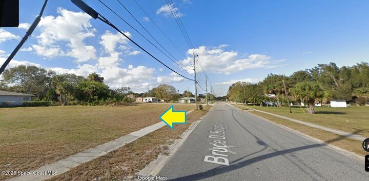 Property Photo: 2906-2908 Bruce D Buggs Street FL 32901