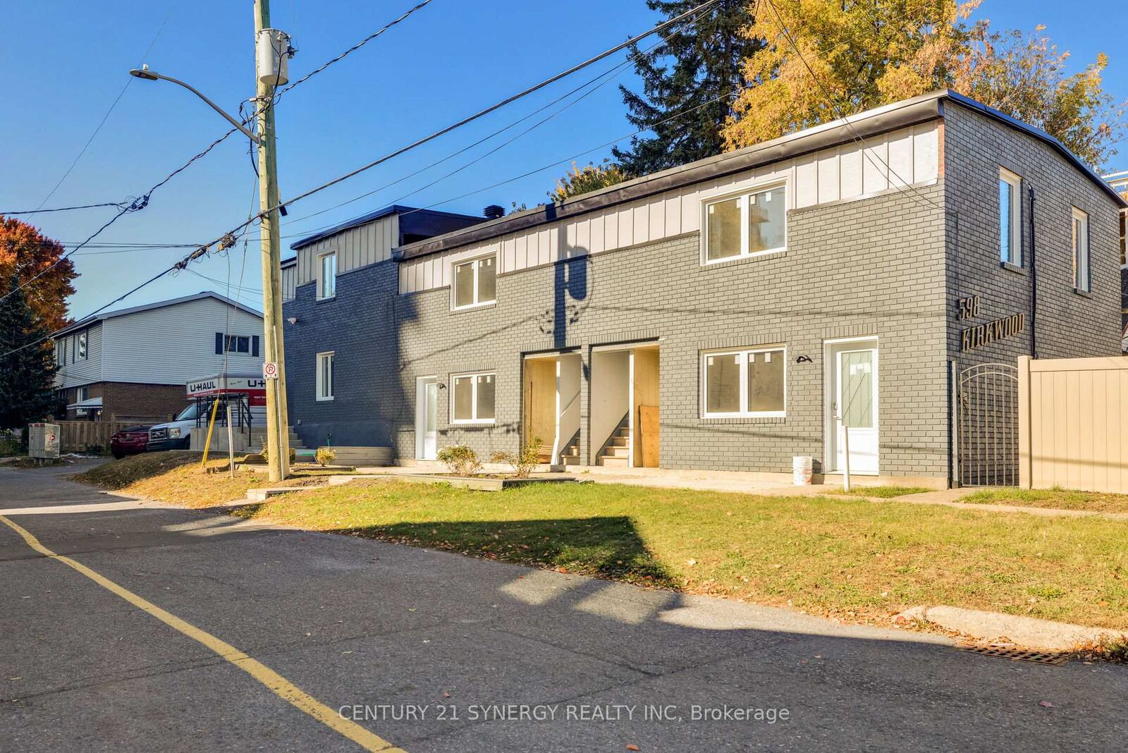 Photo de la propriété: 598 Kirkwood Avenue W 4 ON K1Z 5X4