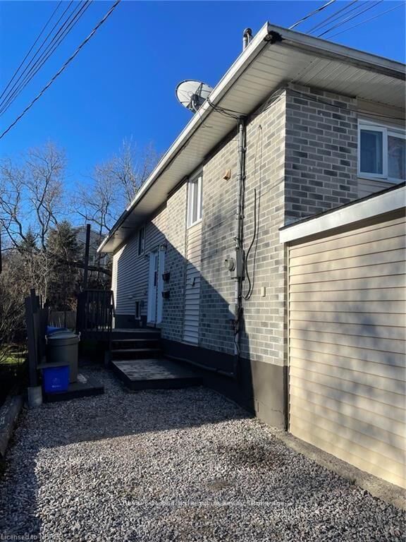 Photo de la propriété: 431 Dudley Avenue ON P1B 7A6