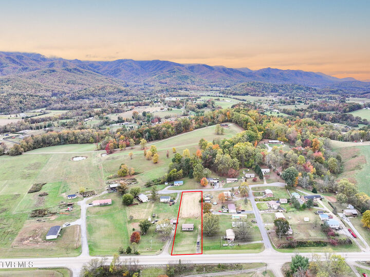 Property Photo:  2851 Highway 107  TN 37641 