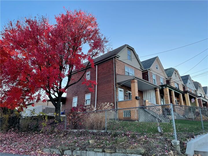 Property Photo: 632 Blanton St PA 15207