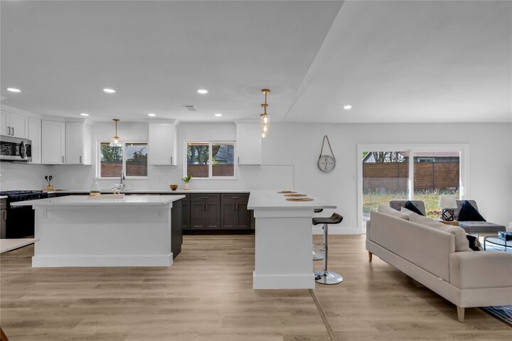 Property Photo: 11602 Big Trail TX 78759