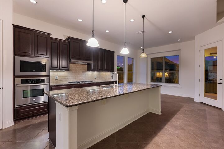 Property Photo:  103 Edinburgh Isle Court  TX 78738 