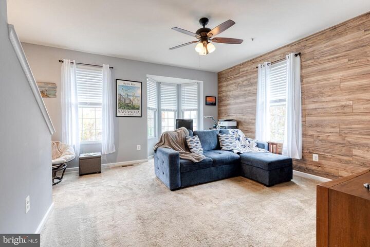 Property Photo:  7416 Willow View Lane  MD 21060 