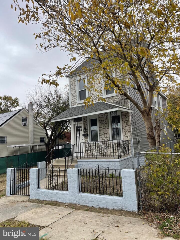 908 N 24th Street  Camden NJ 08105 photo