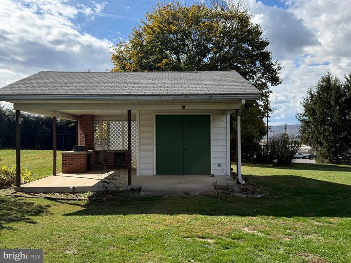 Property Photo:  580 Buchanan Trail  PA 17233 