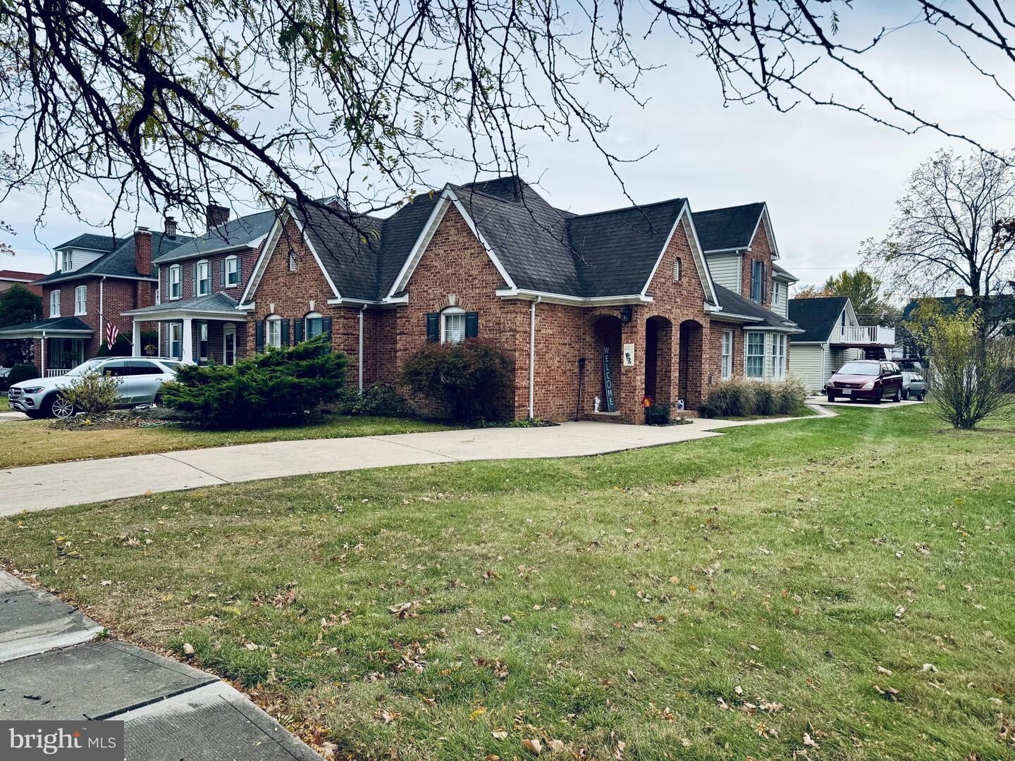 Property Photo: 687 Woodland Avenue VA 22601