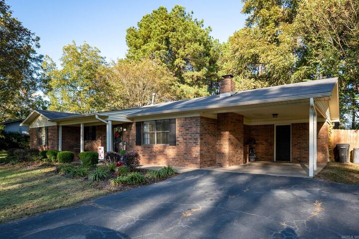 Property Photo:  9 Foxmoor Circle  AR 72032 