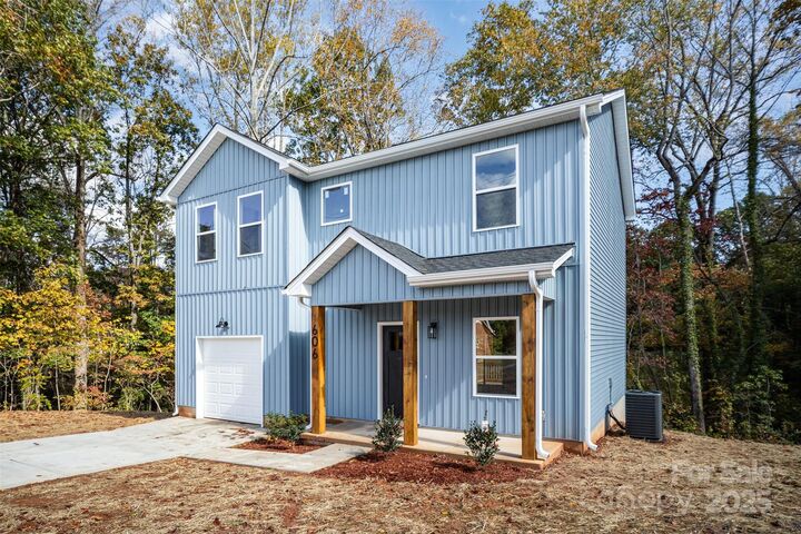 Property Photo:  606 6th Street Court NW  NC 28613 