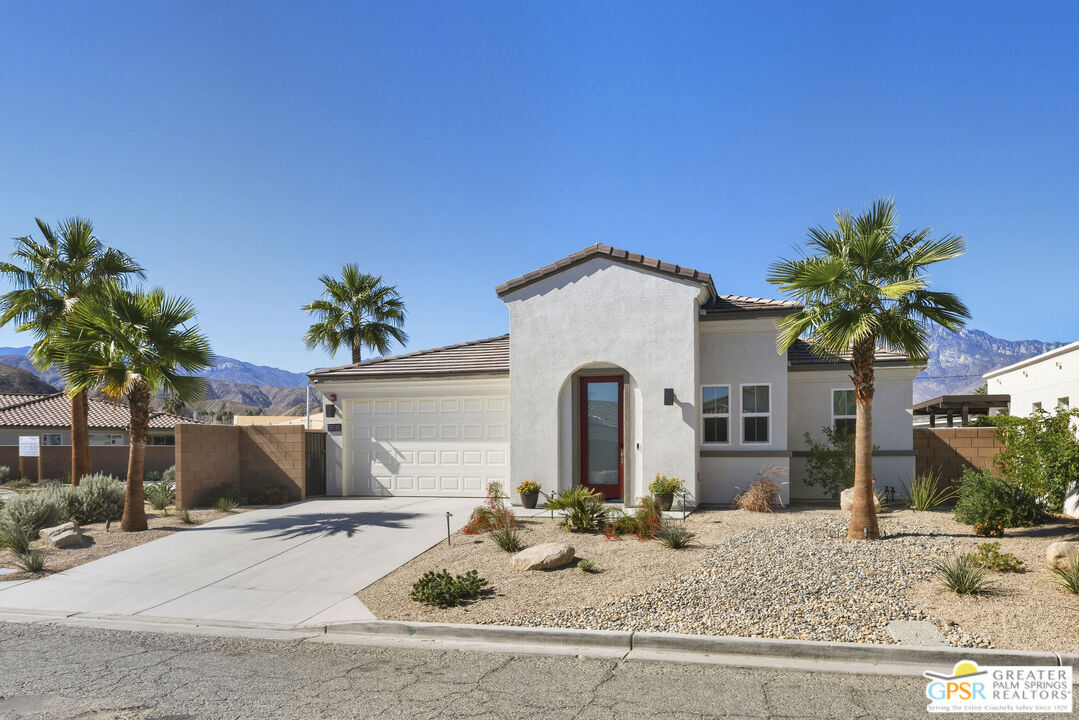 Property Photo: 36595 Paseo Del Sol CA 92234