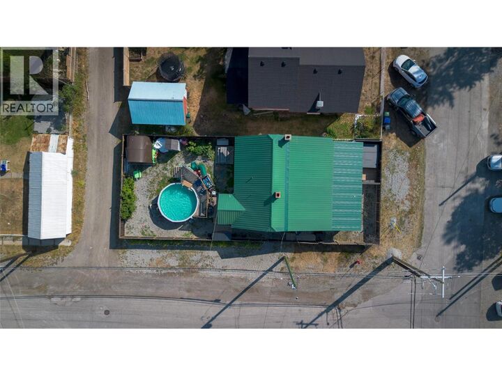 Property Photo: 205 Otis Street BC V1A 1V4