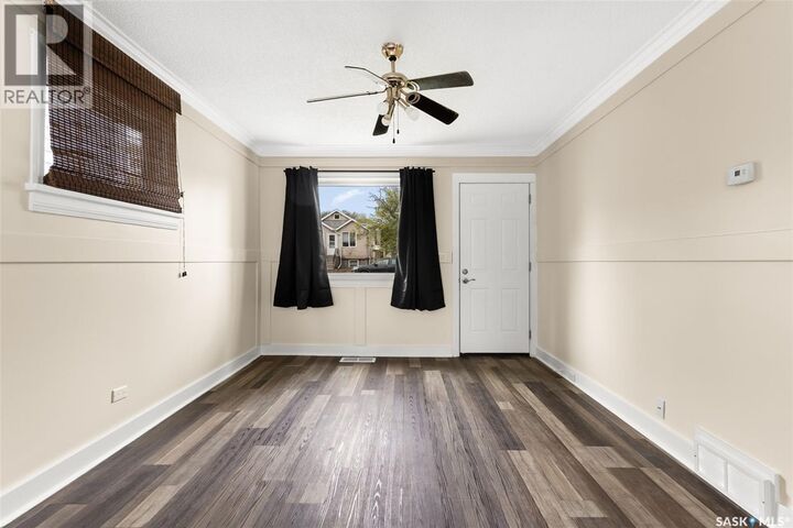 Property Photo:  2211 McDonald Street  SK S4N 2Y9 