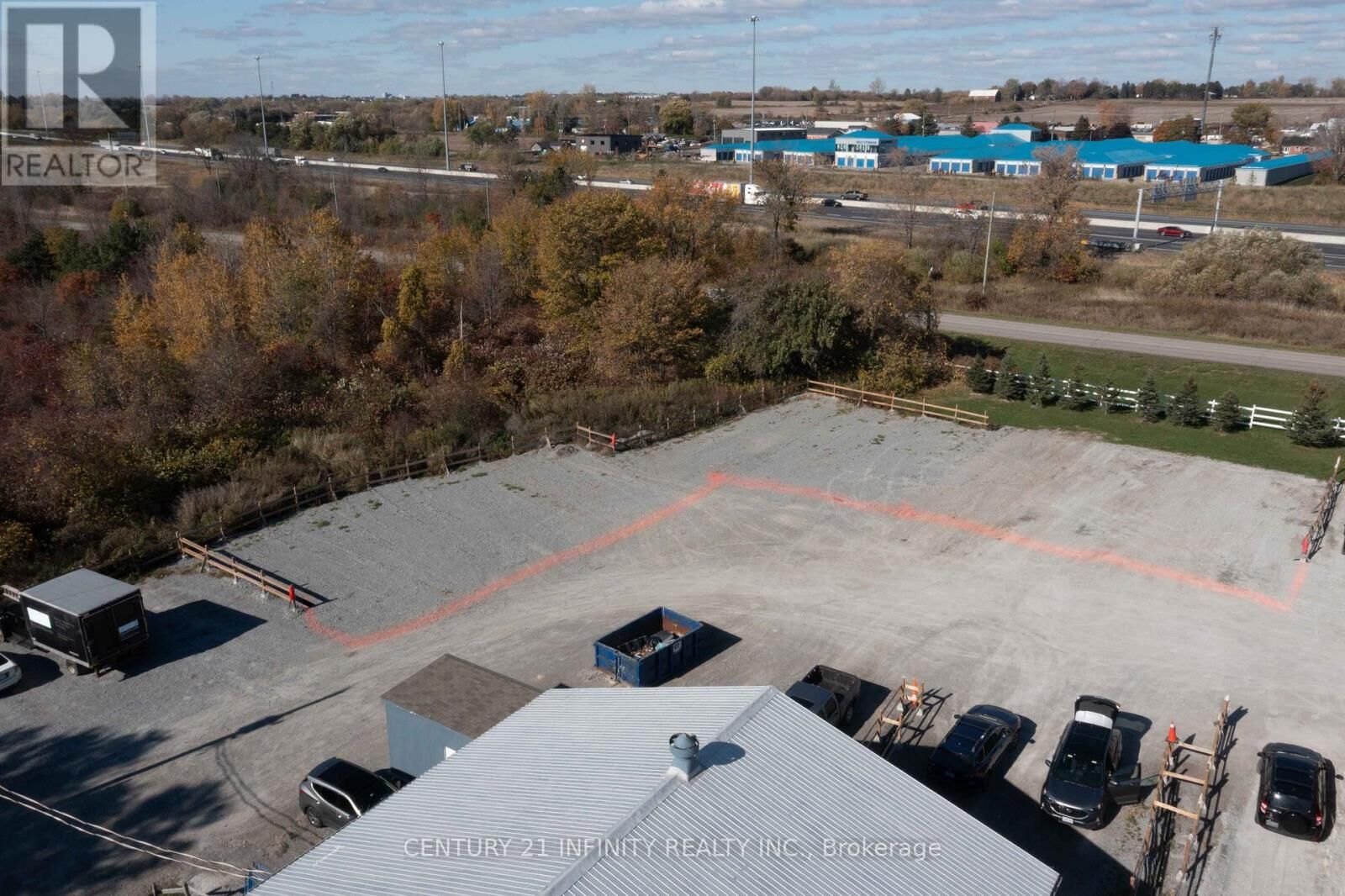 Photo de la propriété:  1701 Darlington Park Road  ON L1E 2P7 