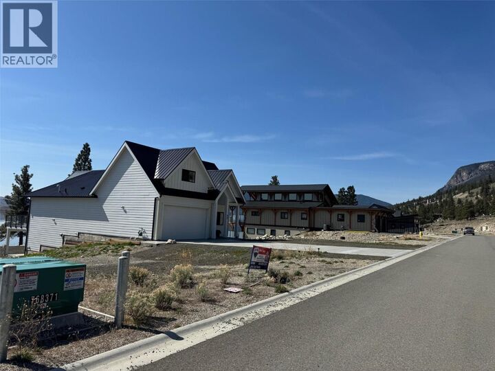 Photo de la propriété:  6528 Waterside Trail Sl 11  BC V1K 1A0 