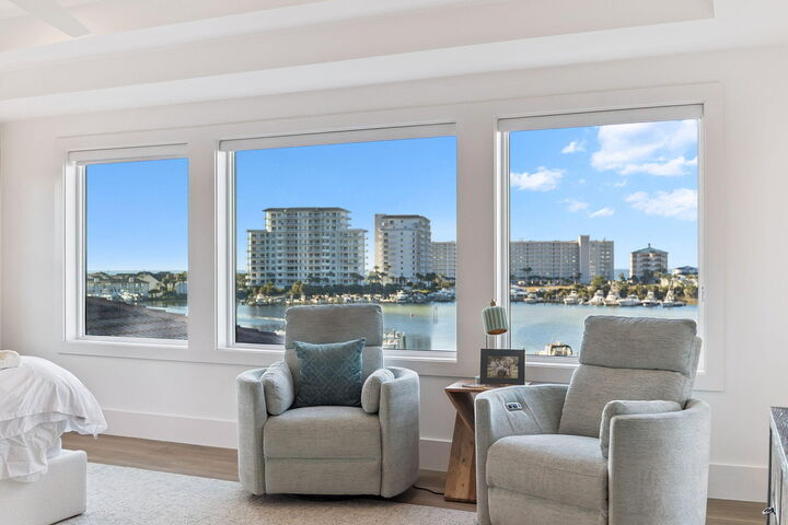 Property Photo: 754 Harbor Boulevard FL 32541