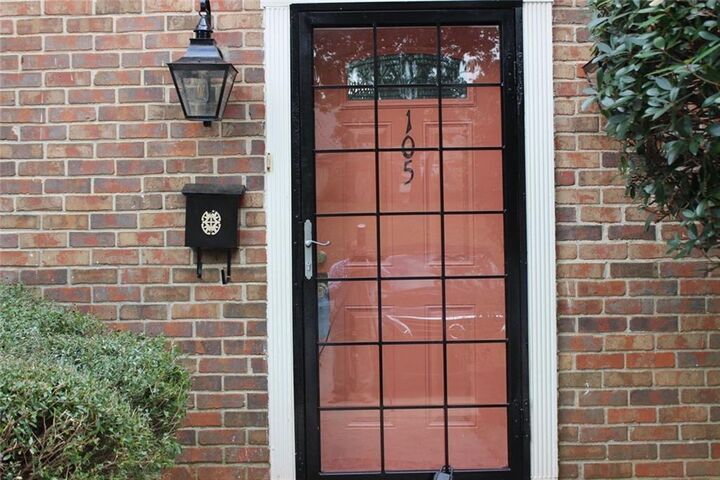 Property Photo: 105 Glen Acres Court GA 30035