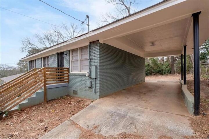 Property Photo: 2911 Gresham Road SE GA 30316