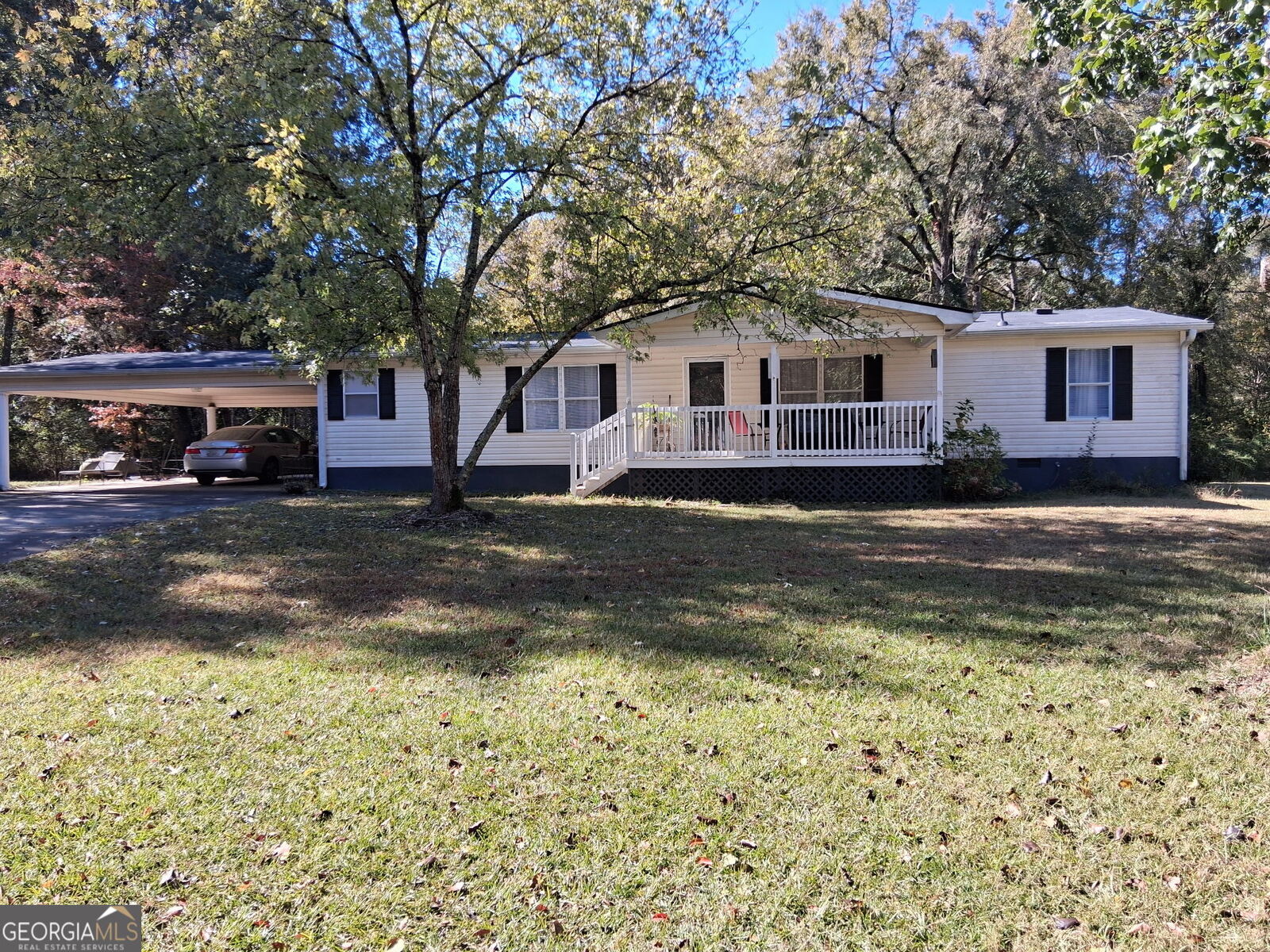 Property Photo: 1706 Stark Road GA 30233