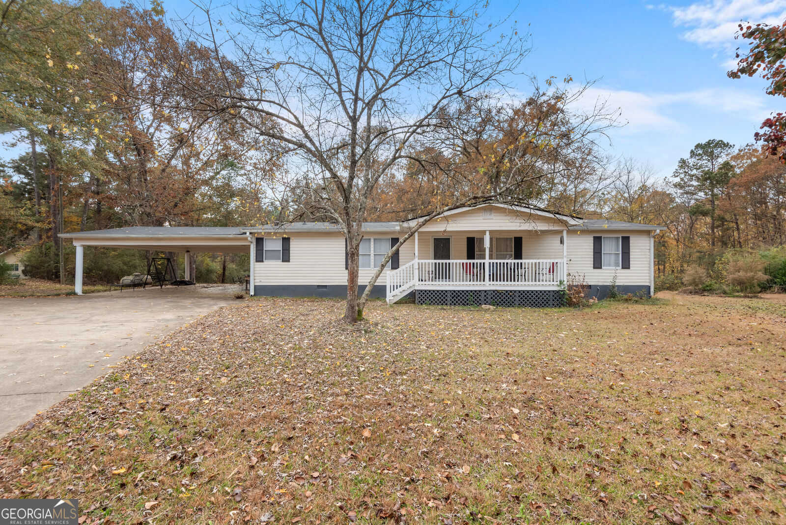 Property Photo:  1706 Stark Road  GA 30233 