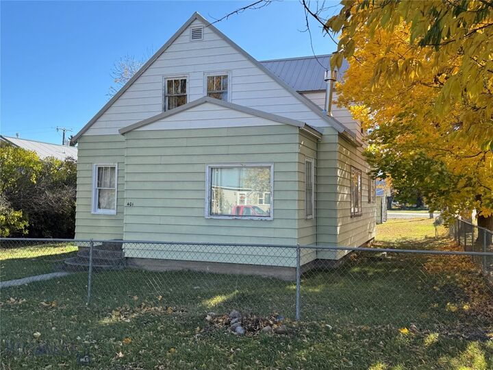 Property Photo: 401 E 7th Ave MT 59011