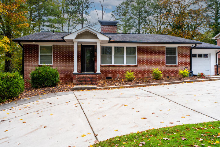 Property Photo: 1105 Desota Drive GA 30720