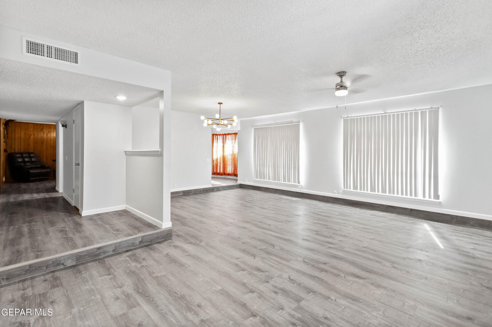 Property Photo: 200 S Maryland Street TX 79905