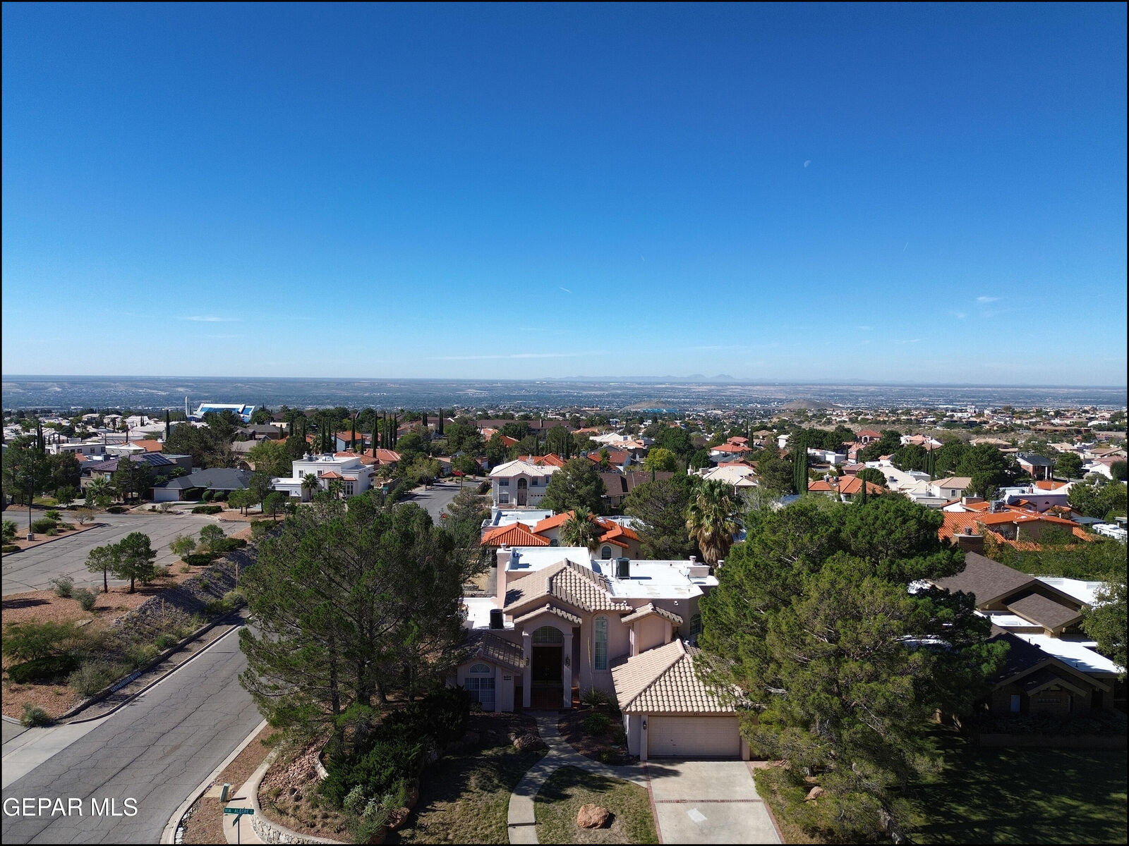 Property Photo:  851 Via Bonita Lane  TX 79912 