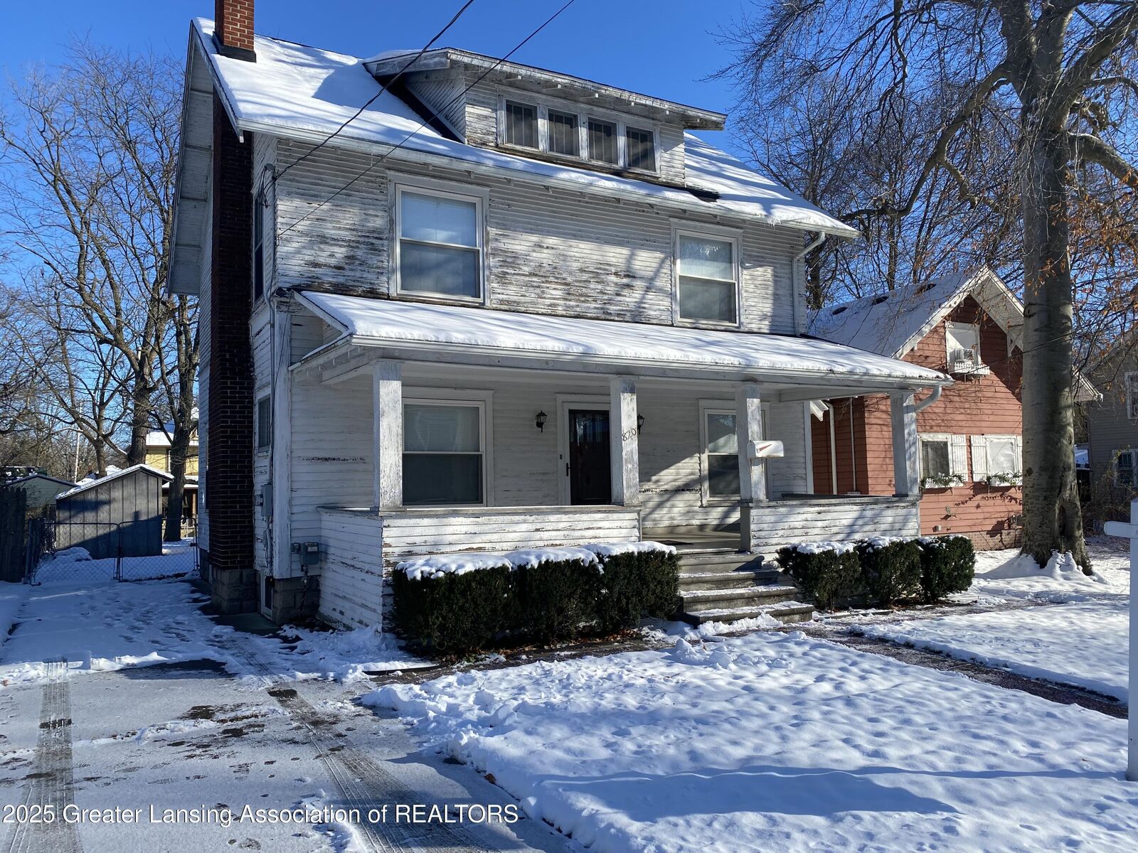 Property Photo:  820 Princeton Avenue  MI 48915 