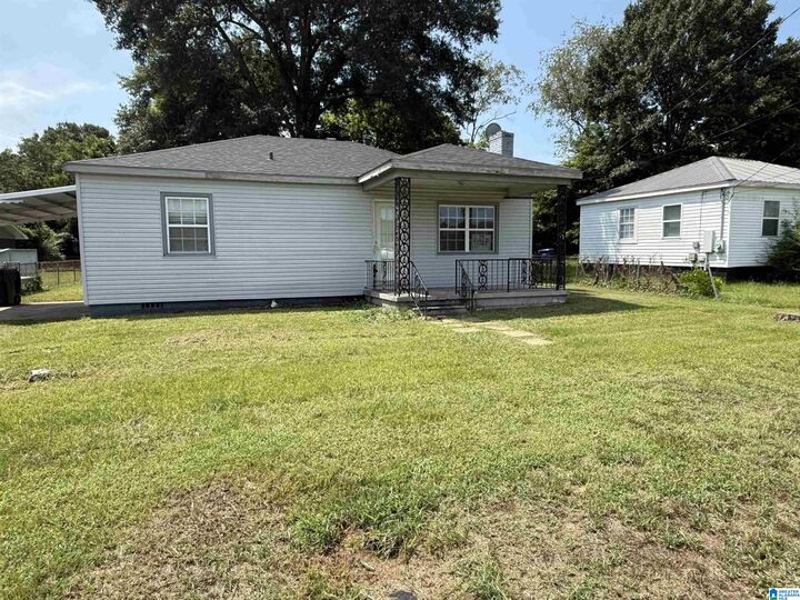 Property Photo:  1112 Highway Drive  AL 36203