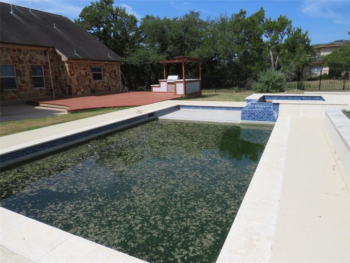 Property Photo: 2516 La Ventana Parkway TX 78619